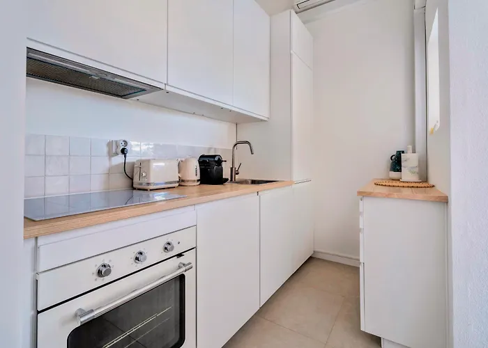 Superbe 6 Couchages - 4 Pieces - Clim - Terrasse * Saint-Raphaël