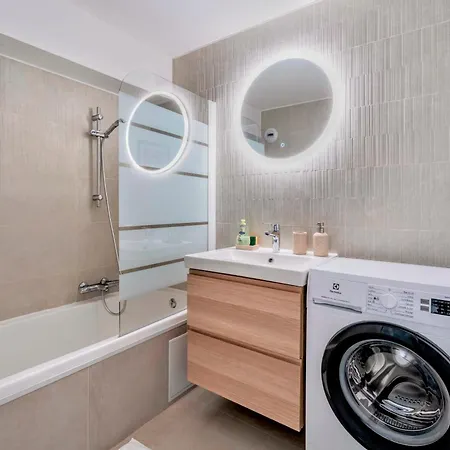 Appartement Superbe 6 Couchages - 4 Pièces - Clim - Terrasse Saint-Raphaël